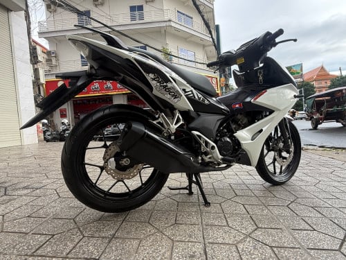 Honda winner