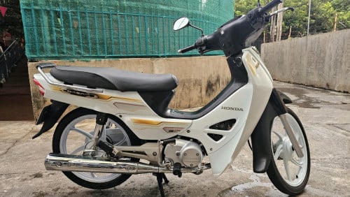 Hongda dream 017 មានកាតគ្រី