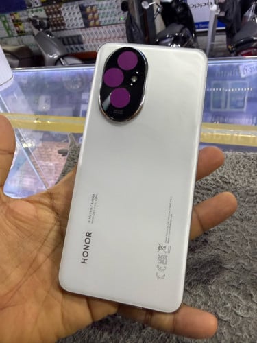 Honor 200 5G Ram12G Memory256G Global Sim2 មានឆ្នាំងសាក