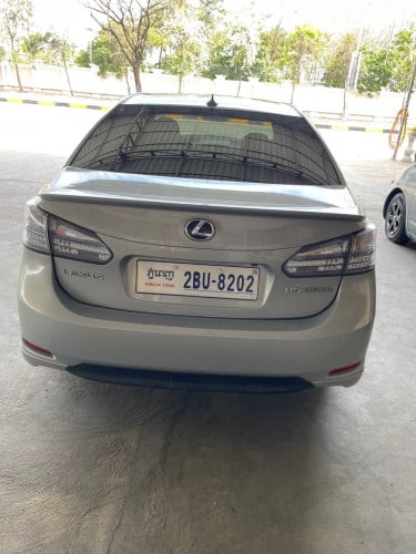 HS 250H 2010 P2