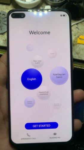 Huawei p40 លក់អេក្រង់នៅស្អាតអត់មានបែកបាក់ទេ98%