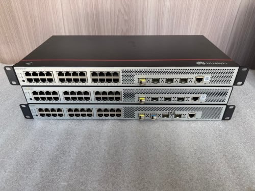 Huawei Switch eKitEngine S5735-L24T4S-QA2