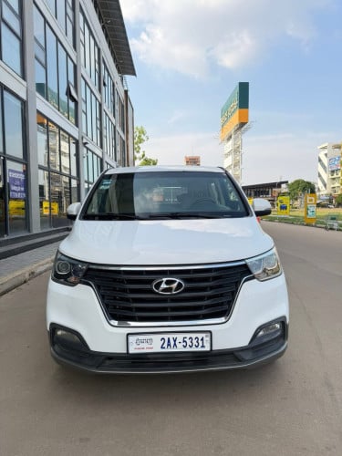 Hyundai H1 2019