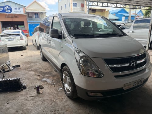 Hyundai Starex 2009