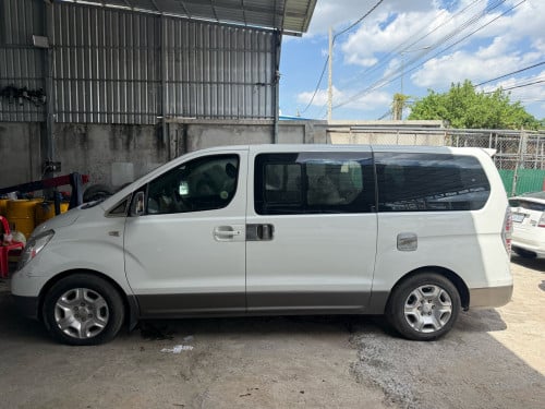 Hyundai Starex 2009