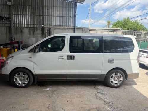 Hyundai Starex 2009