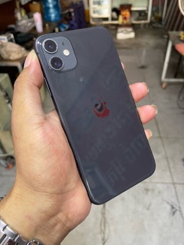 I Phone 11