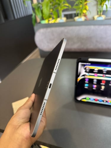 iPad Pro M2 សានុំសុិន Sim WiFi