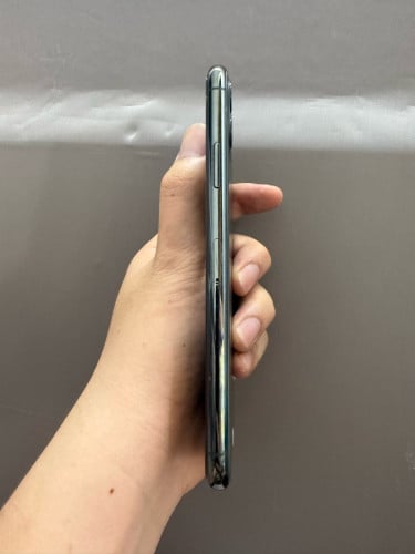 iPhone 11 Pro Max សានុំសុីនណែន