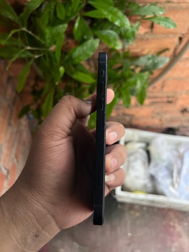 iphone 12-128g idប្រេីបាន អេក្រង់​ Gx អត់​ស្កេន​ កាមេរ៉ា​កាមេរ៉ា​ច្បាស់​មុខ​ក្រោយ​
