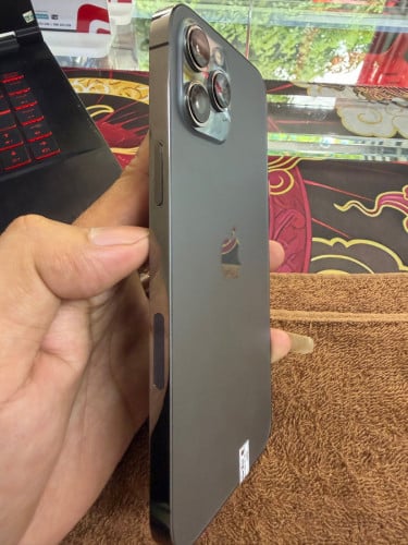 iPhone 12 ProMax 128G color Black ថ្ម86% ឡុកអុីសុីម (ប្រើបានសុីម2)