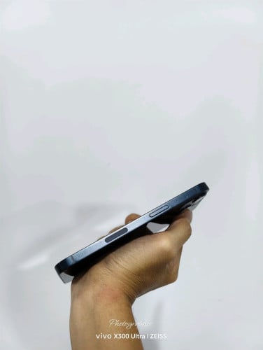 iPhone 13 សំណុំណែន