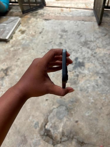 iPhone 15