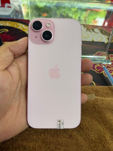 iPhone 15 color pink 128G ថ្ម87% ឡុកអុីសុីម (ប្រើបានសុីម2)