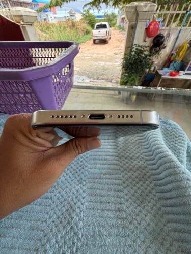 IPhone 15 Pro Max Code LL/A Esim2 តួ​ស្អាត​ខ្ចី98.99%