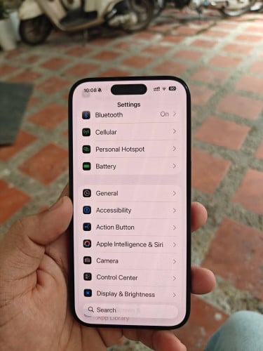iPhone 15 pro Titanium black 128g KH/A