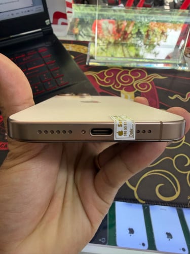 iPhone 16 ProMax color Desert gold 256G ឡុកអុីសុីម(ប្រើបានសុីម2)