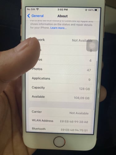 Iphone 8 128G សំណុំនៅស្គេន ថ្ម77% តួ99%  មិនជាប់អីទំាងអស់ បានម៉ានមេៗ?