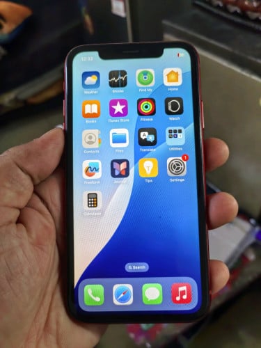 iphone XR 64g