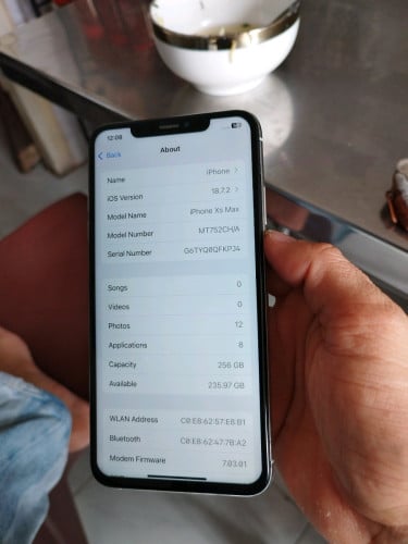 Iphone XS max 256g sim2 មានស្គេន