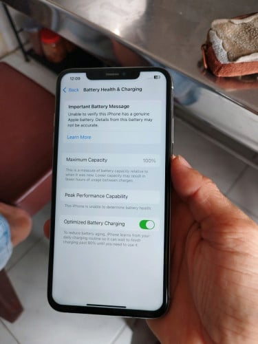 Iphone XS max 256g sim2 មានស្គេន