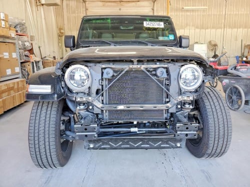Jeep Sahara 2021