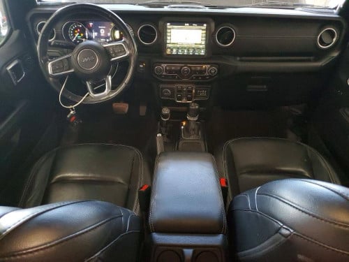 Jeep Sahara 2021