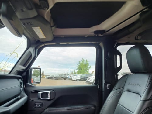 Jeep Sahara 2021