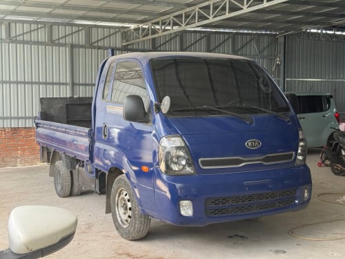 KIA BONGGO III