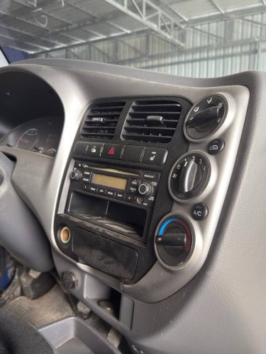 KIA BONGGO III