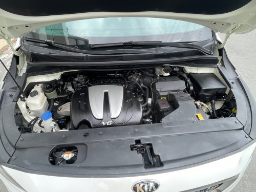 KIA Carnival 2018 Full option បើកដំបូល2តង់ ប្រើសាំង