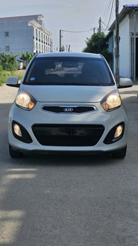 Kia morning 2014y  Key 🔑  ឡានស្អាតណាស់