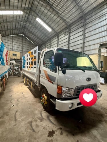 Kia Phamax 3.5តោន