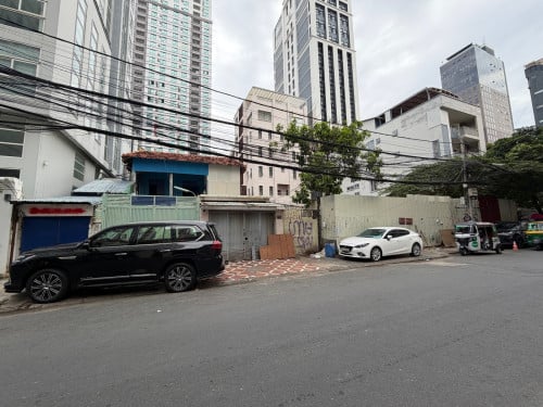 Land Bkk1 for sale