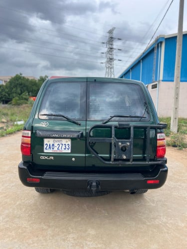 Land Cruiser 2000 (105 series)