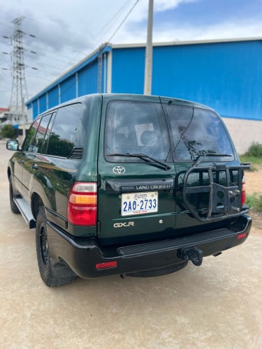 Land Cruiser 2000 (105 series)