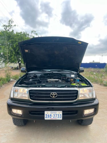 Land Cruiser 2000 (105 series)