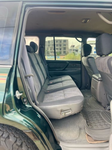 Land Cruiser 2000 (105 series)