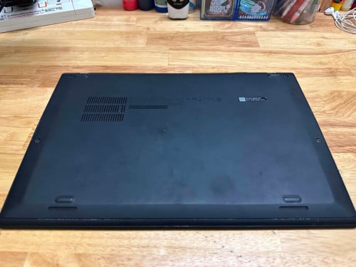 Laptop X1 Carbon (Thin, Light Weight)