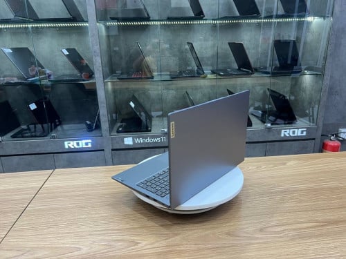 Lenovo V15 G5 (study&working)