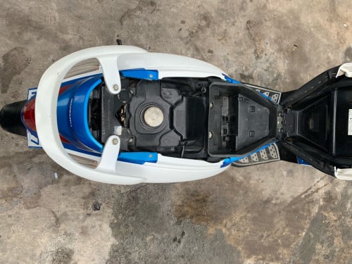 Lets លក់ប្រញាប់