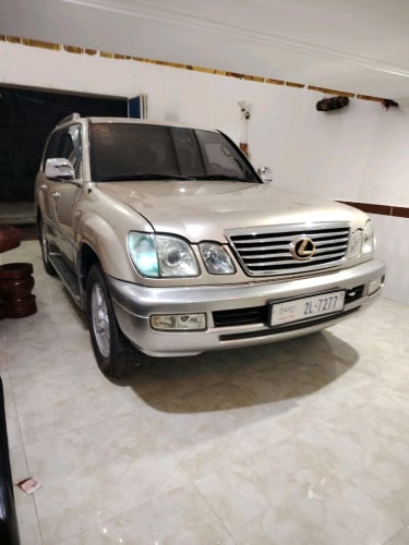 Lexus 470ឆ្នាំ2000លក់ដូសារី11000$ចរចារ