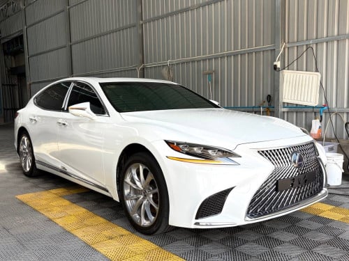 LEXUS LS500h 2018 HYBRID FULL OPTION