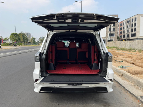 Lexus Lx570 2019 Kuro Black edition