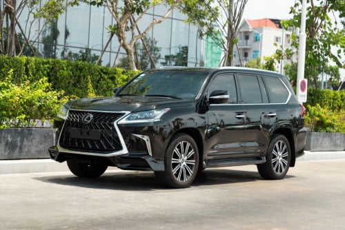 Lexus LX570