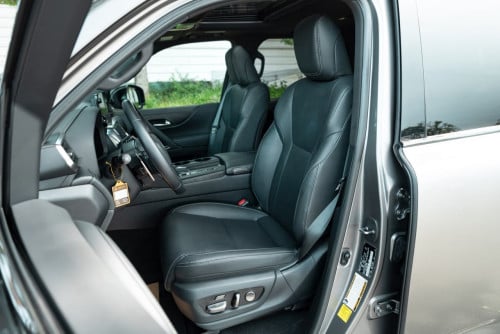 Lexus LX600 2023