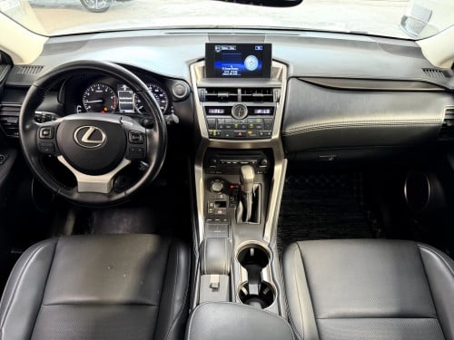 Lexus Nx200t 2016