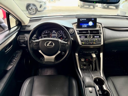 Lexus Nx200t 2016
