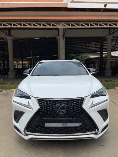 Lexus NX300t 2018 F-Sport (originally) Full option ឡានសា្អត 38000$ ចចារ
