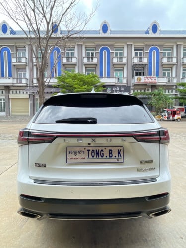 Lexus NX300t 2018 F-Sport (originally) Full option ឡានសា្អត 38000$ ចចារ